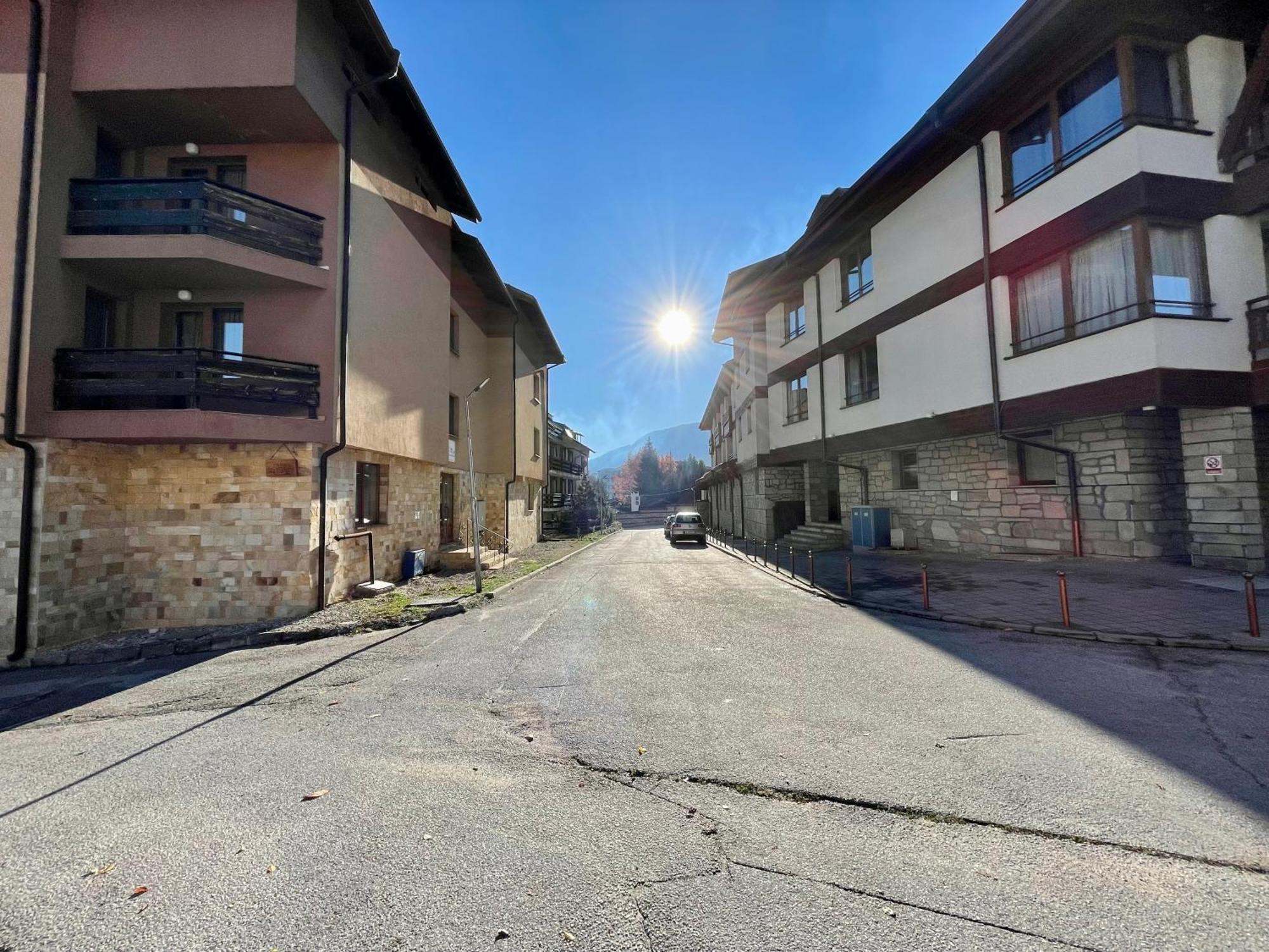 Private Apartments Next To Bellevue Residence Bansko Exterior foto